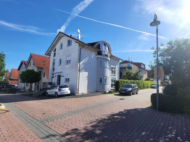 Wohnung zur Miete 900 € 2 Zimmer 69 m² EG frei ab sofort Bindweidring 1 Burg-Gräfenrode Karben 61184