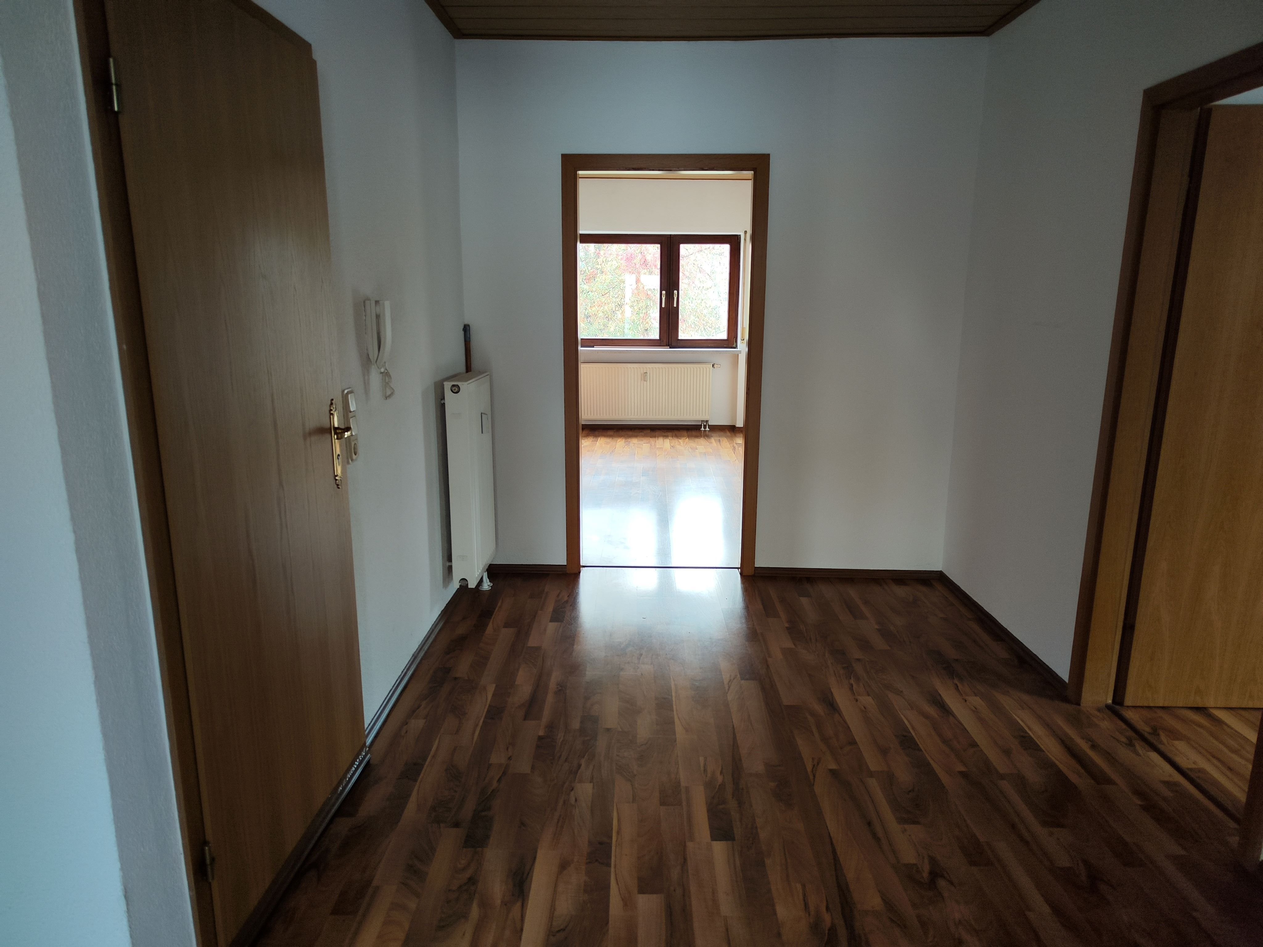 Wohnung zum Kauf 179.000 € 3,5 Zimmer 107 m²<br/>Wohnfläche 1.<br/>Geschoss ab sofort<br/>Verfügbarkeit Mörlenbach Mörlenbach 69509