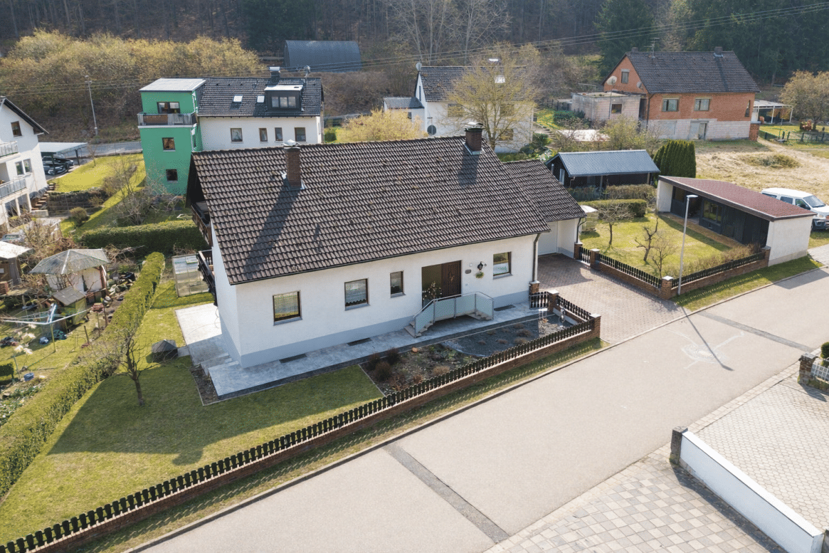 Mehrfamilienhaus zum Kauf - Ansicht 2