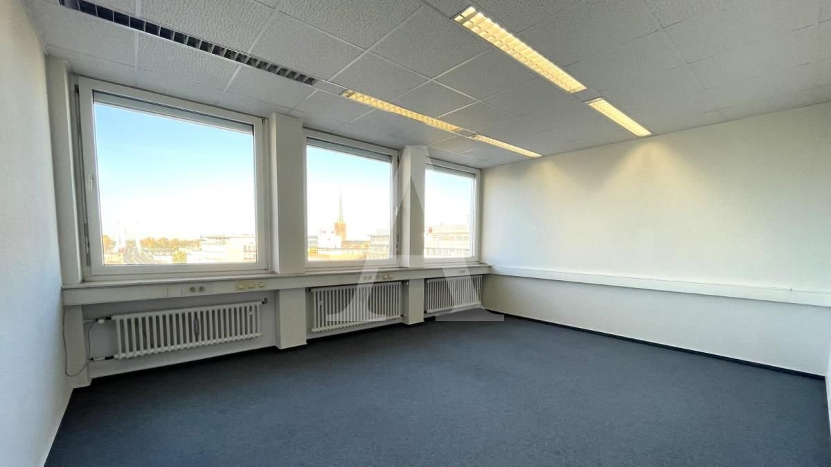 Büro-/Praxisfläche zur Miete 14 € 240 m²<br/>Bürofläche ab 240 m²<br/>Teilbarkeit Mülheim Köln 51065