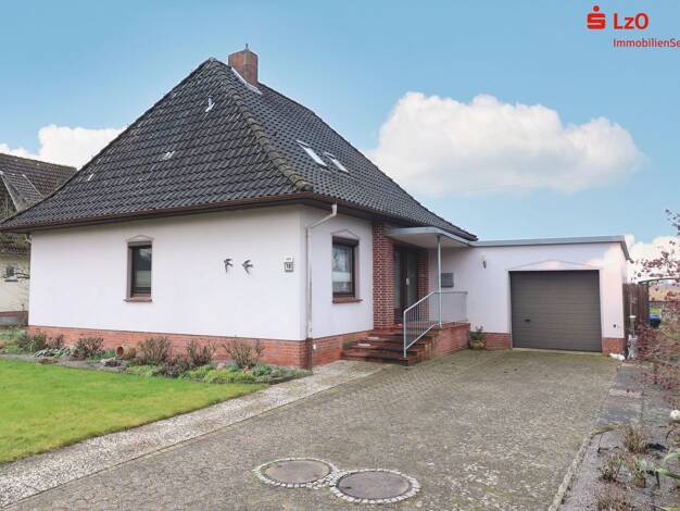 Einfamilienhaus zum Kauf 176.000 € 5 Zimmer 127,4 m² 611 m² Grundstück Brake Brake 26919