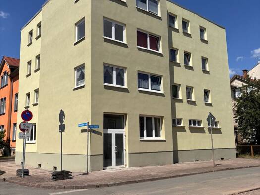 Wohnung zur Miete 321 € 2 Zimmer 53,5 m² 2. Geschoss frei ab sofort Hohe Straße 23 Gotha 99867