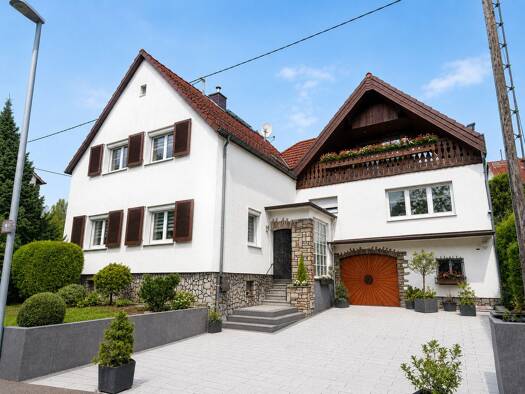 Einfamilienhaus zum Kauf 935.000 € 10 Zimmer 229 m² 490 m² Grundstück Delkenheim Delkenheim 65205