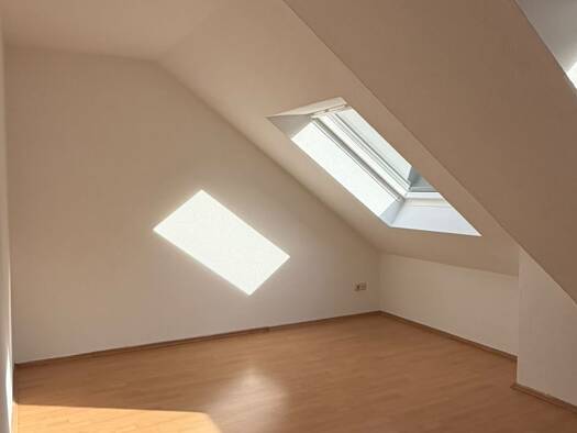 Wohnung zur Miete 570 € 3 Zimmer 90 m² frei ab sofort Wallfahrtsweg Bethen Cloppenburg 49661