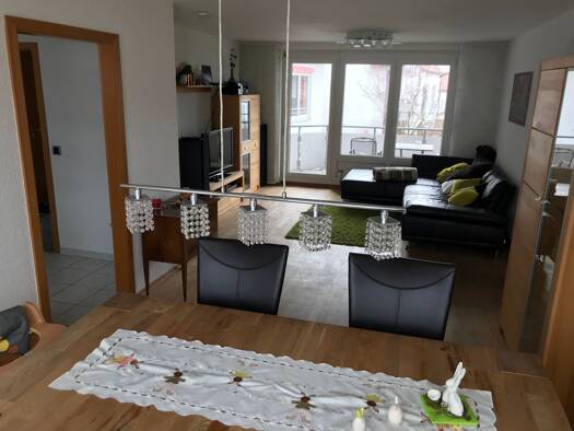 Wohnung zur Miete 1.240 € 3,5 Zimmer 83 m² Geschoss 1/4 frei ab 01.03.2026 Berkheim Esslingen am Neckar 73734