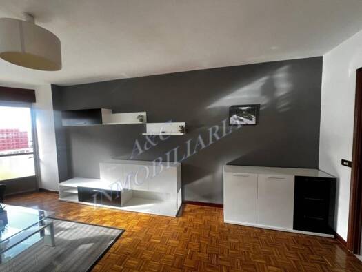 Wohnung zur Miete 900 € 3 Zimmer 115 m² Lugo 27002