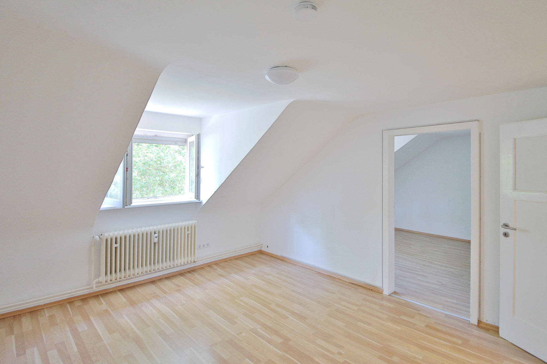 Wohnung zum Kauf 137.000 € 2 Zimmer 51,5 m²<br/>Wohnfläche 3.<br/>Geschoss Oststadt - Stadtviertel 012 Pforzheim 75175