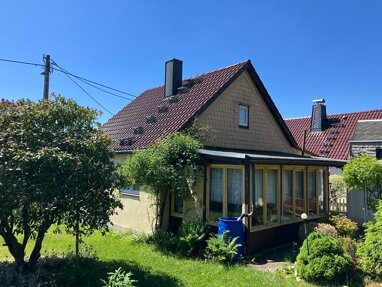 Einfamilienhaus zum Kauf 64.000 € 4 Zimmer 100 m² 680 m² Grundstück frei ab sofort Falkenau Flöha 09557