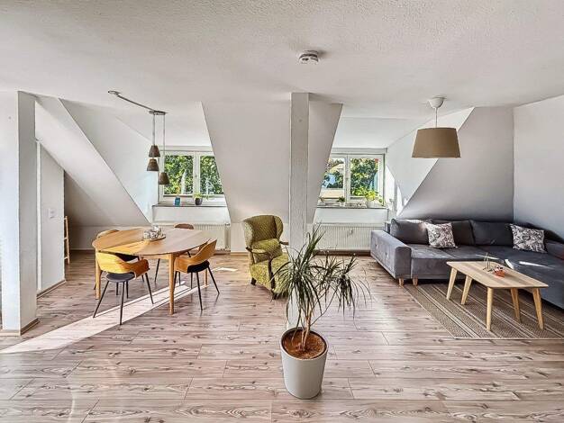 Wohnung zum Kauf 250.000 € 3 Zimmer 89,1 m² 4. Geschoss Markkleeberg 04416