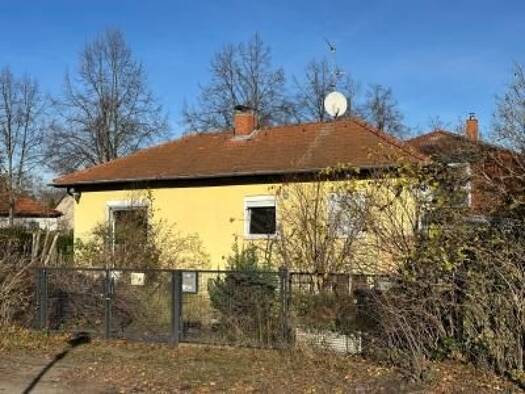 Einfamilienhaus zum Kauf 325.000 € 3 Zimmer 95 m² 654 m² Grundstück frei ab sofort Spandau Berlin 13593