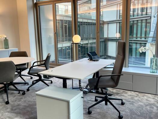 Coworking Space zur Miete provisionsfrei 3.210 m² Bürofläche teilbar ab 9 m² Innenstadt Frankfurt am Main 60313