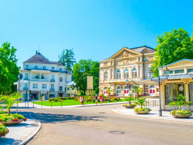 Villa zum Kauf 2.100.000 € 7 Zimmer 280 m² 500 m² Grundstück Innenstadt Baden-Baden 76530