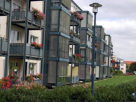 Wohnung zur Miete 340 € 2 Zimmer 50,9 m² 4. Geschoss frei ab sofort Flemminger Weg 93 Naumburg Naumburg (Saale) 06618