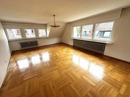 Wohnung zur Miete 1.210 € 5 Zimmer 121 m² 2. Geschoss Weilheim Weilheim an der Teck 73235