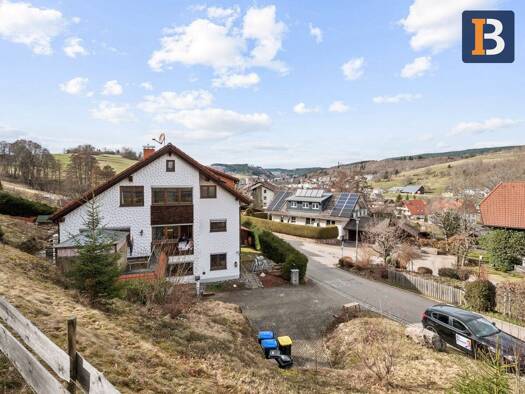 Einfamilienhaus zum Kauf 549.000 € 8,5 Zimmer 257,3 m² 797 m² Grundstück Lenzkirch Lenzkirch 79853