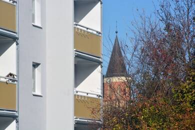 Wohnung zur Miete 351 € 3 Zimmer 60,5 m² 3. Geschoss frei ab sofort Am Spring 11 Calau Calau 03205