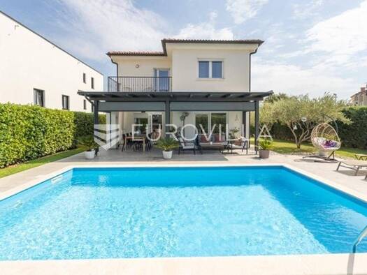Haus zum Kauf 570.000 € 3 Zimmer 130 m² Rosini Vabriga