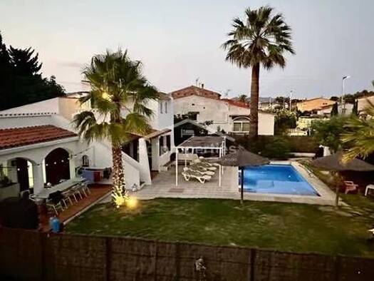 Chalet zum Kauf 445.000 € 4 Zimmer 163 m² Calle Mare De La Font/Castellonou Castelló d'Empúries 17486