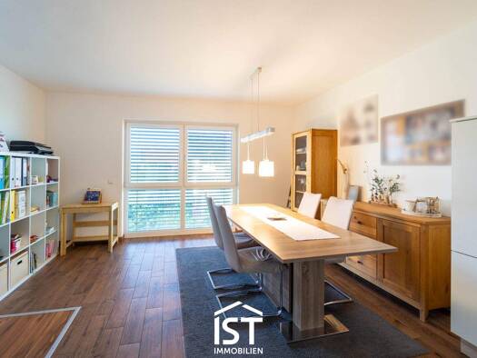 Wohnung zur Miete 986 € 4 Zimmer 93 m² 1. Geschoss Altheim 4950