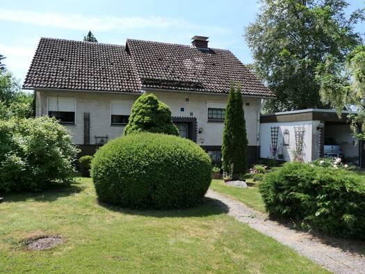 Einfamilienhaus zum Kauf 170.000 € 6 Zimmer 128,4 m² 1.226 m² Grundstück frei ab sofort Lützel Hilchenbach 57271