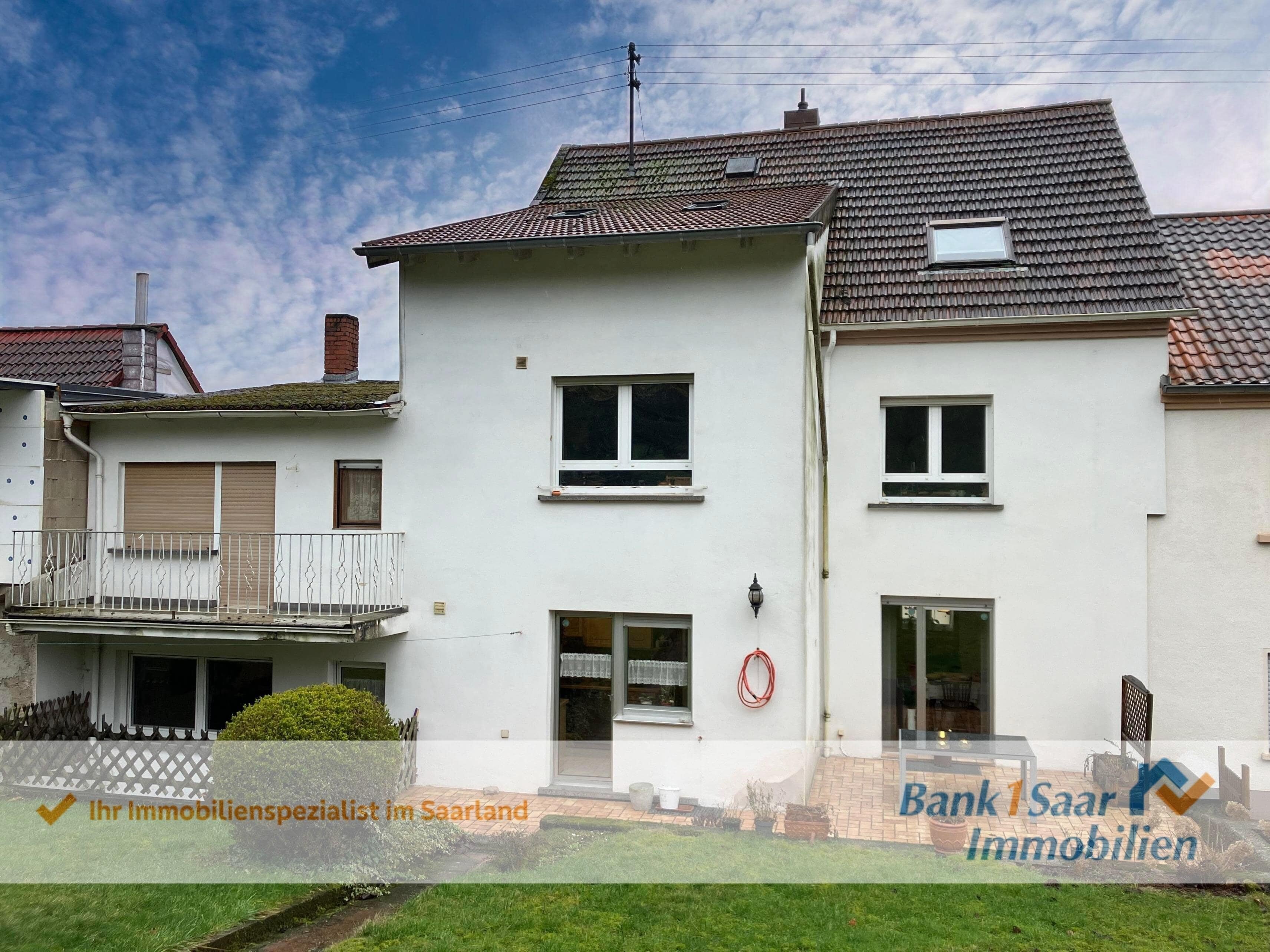 Reihenmittelhaus zum Kauf provisionsfrei 159.000 € 11 Zimmer 300 m²<br/>Wohnfläche 465 m²<br/>Grundstück Urexweiler Marpingen, Urexweiler 66646