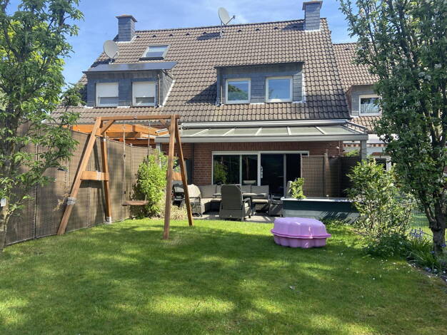Reihenmittelhaus zum Kauf provisionsfrei 455.000 € 4 Zimmer 104 m² 162 m² Grundstück Wald Solingen 42719