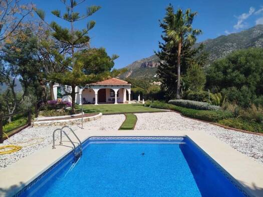 Chalet zum Kauf 650.000 € 2 Zimmer 67 m² 2.028 m² Grundstück Istán 29611