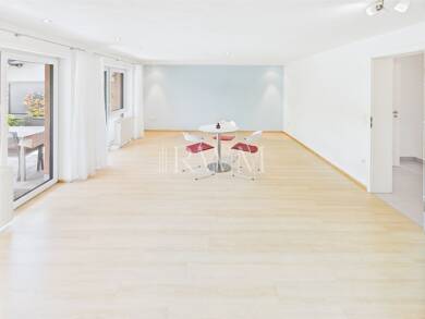 Wohnung zum Kauf 355.000 € 3 Zimmer 104 m² Herrenberg Herrenberg 71083
