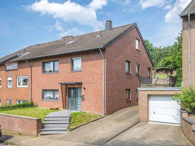 Einfamilienhaus zum Kauf 385.000 € 8 Zimmer 196 m² 608 m² Grundstück Vicht Stolberg (Rheinland) 52224