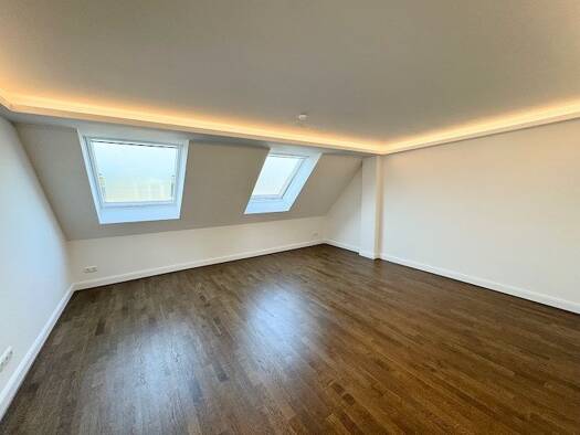 Wohnung zur Miete 850 € 2 Zimmer 67,3 m² 4. Geschoss frei ab 01.11.2026 Zwenkauer Straße 3 Connewitz Leipzig 04277