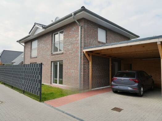 Einfamilienhaus zur Miete 2.200 € 5 Zimmer 130 m² 300 m² Grundstück frei ab 01.11.2026 Gräflingsweg 10 a Harksheide Norderstedt 22844