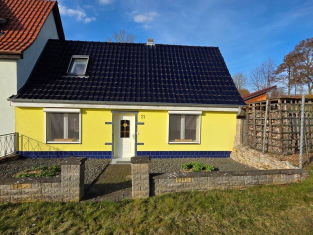 Doppelhaushälfte zum Kauf 99.000 € 4 Zimmer 65,5 m² 377 m² Grundstück Battgendorf Kölleda 99625