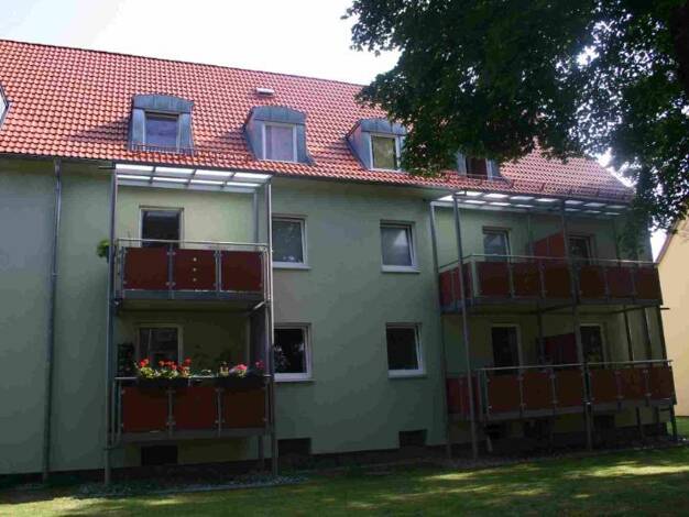 Wohnung zur Miete 313 € 2 Zimmer 44,2 m² 3. Geschoss frei ab sofort Karl-Hofbauer-Str. 15 Altenstadt Altenstadt a.d.Waldnaab 92665