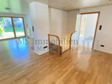 Einfamilienhaus zur Miete 900 € 2 Zimmer 91,5 m² 1 m² Grundstück frei ab 01.10.2025 Lampertheim 68623