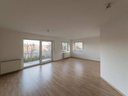 Wohnung zur Miete 881 € 3 Zimmer 92,8 m² 1. Geschoss frei ab sofort Bannewitzer Str. 8 Freital 01705