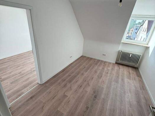Wohnung zur Miete 750 € 3 Zimmer 50 m² 2. Geschoss Herpersdorf Nürnberg / Herpersdorf 90455