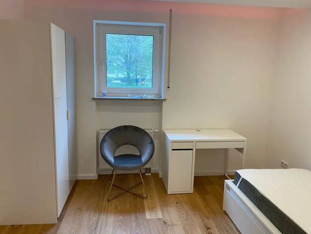 Studio zur Miete 610 € 1 Zimmer 10 m² Solothurner Straße 28 Thalk.Obersendl.-Forsten-Fürstenr.-Solln München 81475