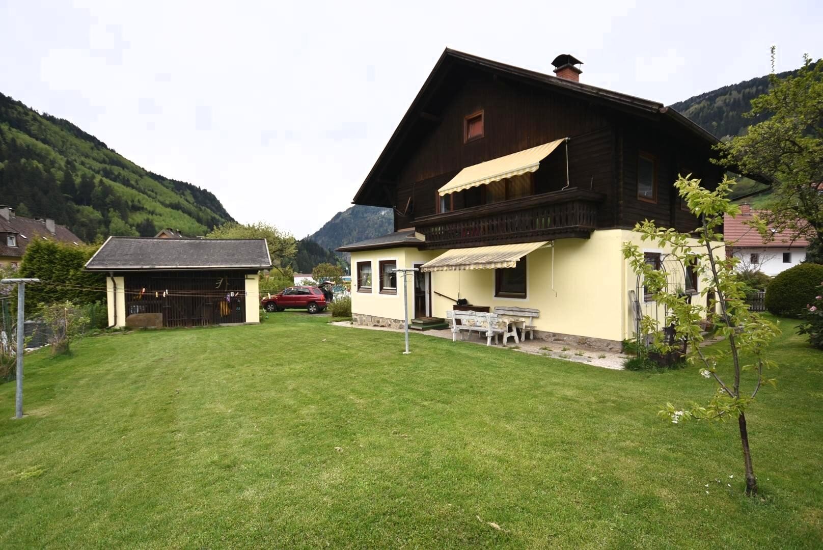 Einfamilienhaus zum Kauf 295.000 € 6,5 Zimmer 150 m²<br/>Wohnfläche 950 m²<br/>Grundstück Radenthein 9545