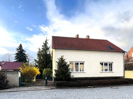 Einfamilienhaus zum Kauf 269.000 € 4 Zimmer 137 m² 766 m² Grundstück Storkow Storkow (Mark) 15859