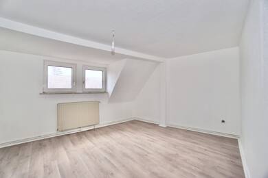 Wohnung zur Miete 530 € 3 Zimmer 87,6 m² 3. Geschoss Helmstedt Helmstedt, gemeindefreies Gebiet 38350