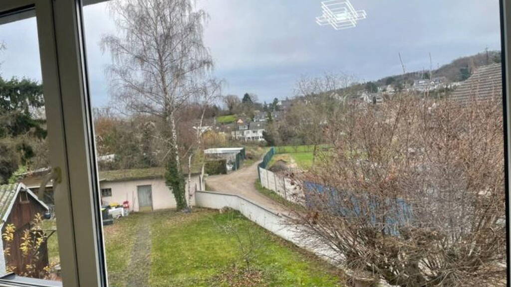 Wohnung zur Miete 950 € 4 Zimmer 100 m² Lengsdorfer Hauptstraße 97 Ippendorf Bonn 53127