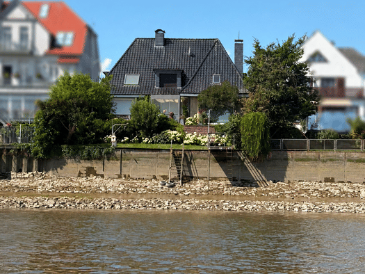 Einfamilienhaus zum Kauf 525.000 € 10 Zimmer 262 m² 399 m² Grundstück Brake Brake 26919