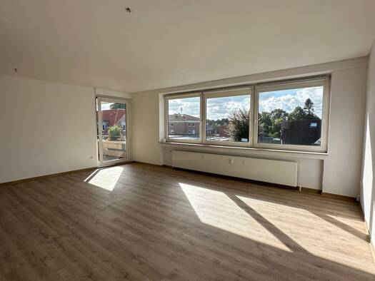 Wohnung zur Miete 380 € 3 Zimmer 77 m² frei ab sofort Aschendorf Papenburg 26871