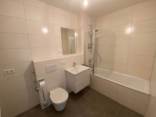 Wohnung zur Miete 785 € 2 Zimmer 55 m² Geschoss 1/4 frei ab 01.02.2026 Neusäß 86356