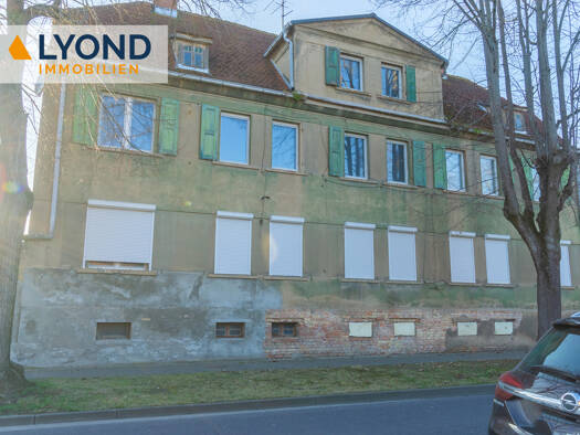 Mehrfamilienhaus zum Kauf 68.500 € 17 Zimmer 345 m² 1.275 m² Grundstück Glöthe Staßfurt (Glöthe) 39443