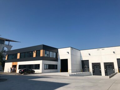 Lagerhalle zur Miete provisionsfrei 2.586 m² Lagerfläche teilbar ab 2.586 m² Innenstadt Frechen 50226