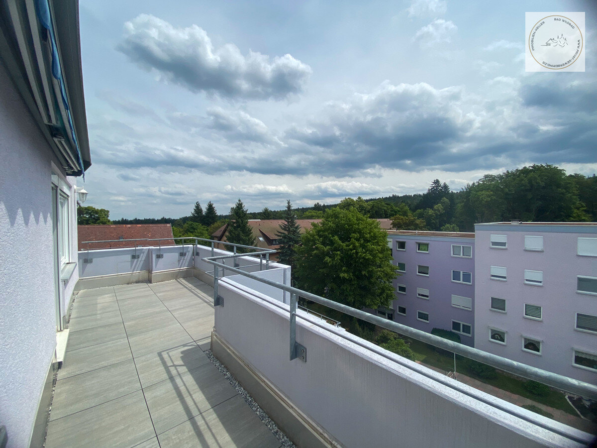 Penthouse zum Kauf 339.000 € 4,5 Zimmer 108 m²<br/>Wohnfläche 4.<br/>Geschoss Liebenzeller Str 44/1 Schömberg Schömberg 75328