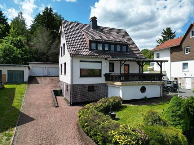 Einfamilienhaus zum Kauf 228.800 € 6 Zimmer 134,7 m² 2.047 m² Grundstück Benterode Staufenberg 34355