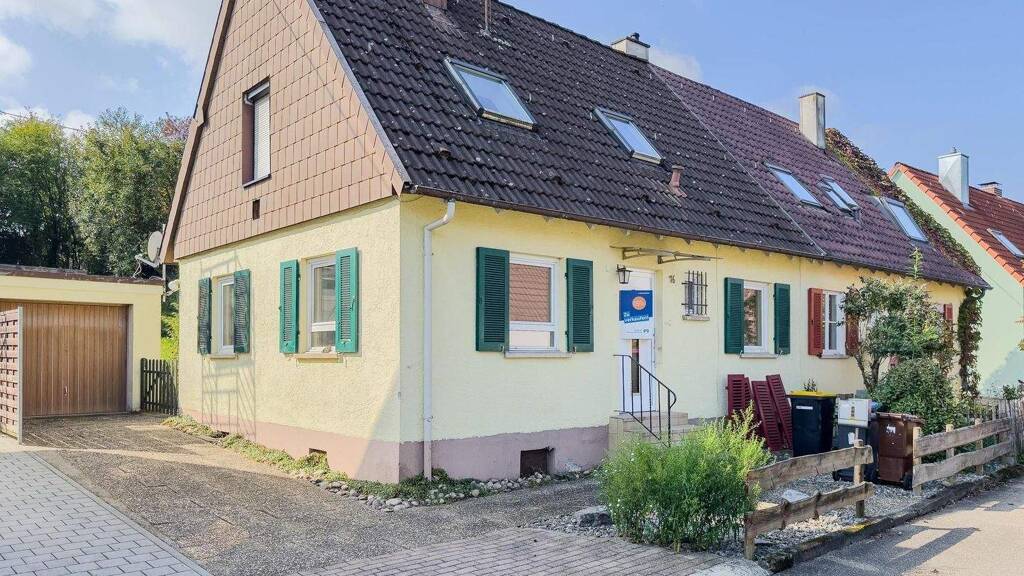 Doppelhaushälfte zum Kauf 380.000 € 5 Zimmer 88 m² 463 m² Grundstück Kirchheim 73230
