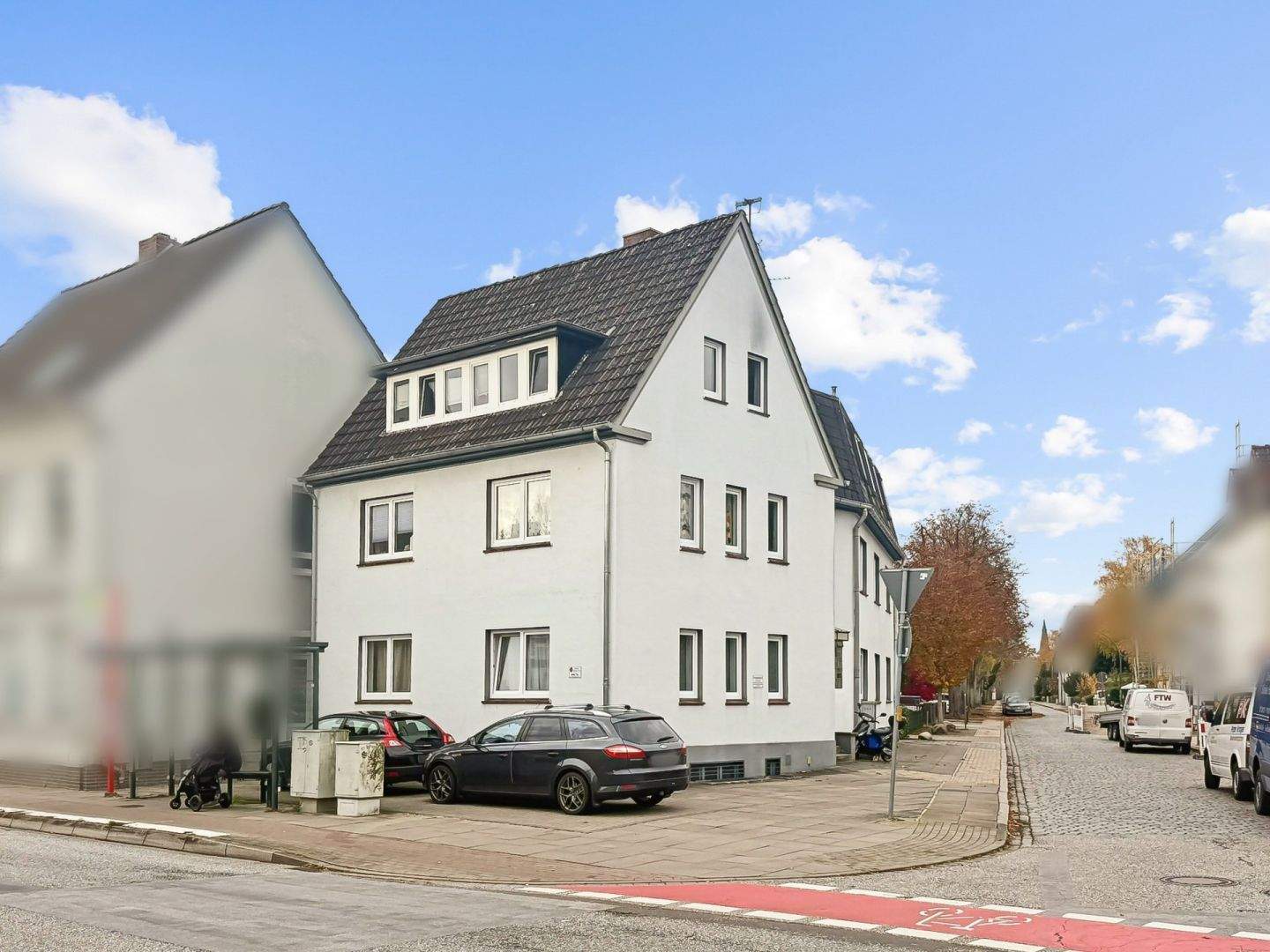 Immobilie in Elmshorn - Voll vermietetes Mehrfamilienhaus mit 9 Wohneinheiten in Elmshorn - Bild 1